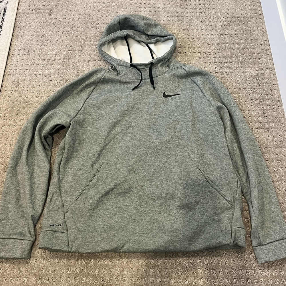 Nike Dri-Fit Sweatshirt